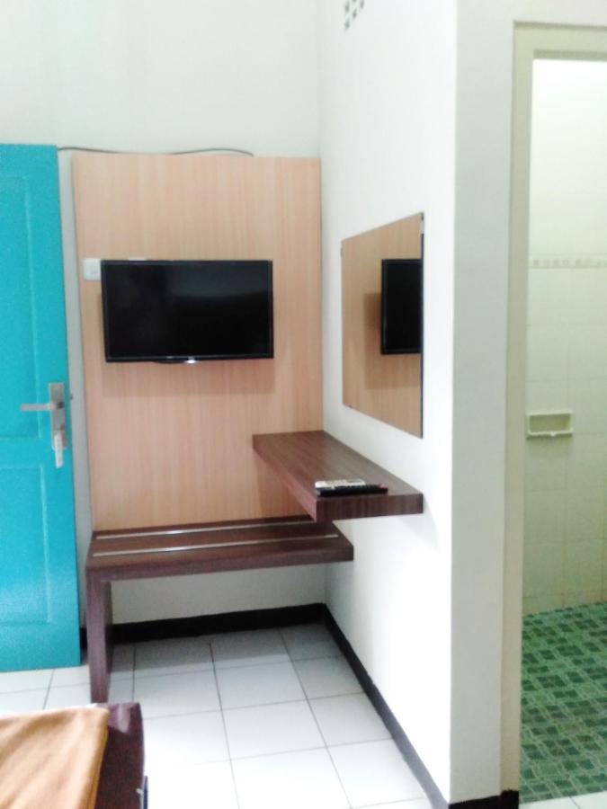 Hotel Taman Indah 2*